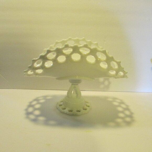 vintage doris lace fan folded milk glass fruit bowl holder kitchen room decor - Picture 5 of 8